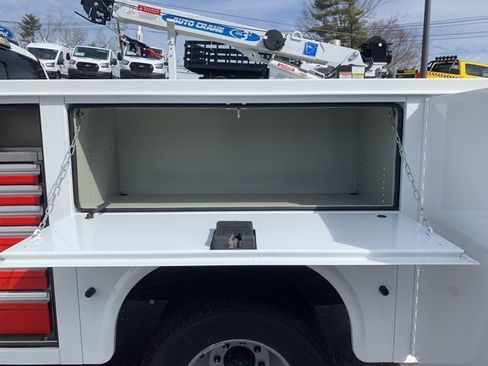 New 2024 Ford F350 XL w/ XL Chrome Package AWD/4WD image 26