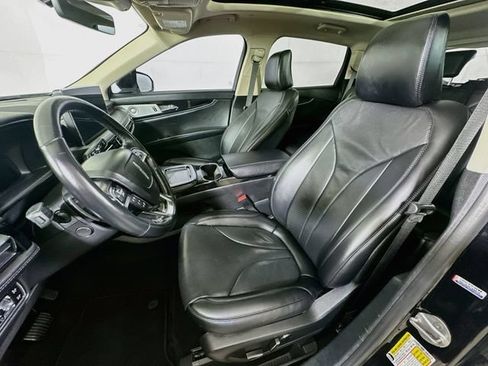 Certified 2023 Lincoln Nautilus Reserve w/ Equipment Group 202A AWD/4WD image 25