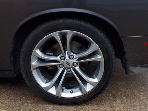 Used 2021 Dodge Challenger R/T image 20