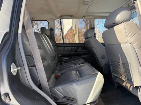 Used 1996 Toyota Land Cruiser image 53