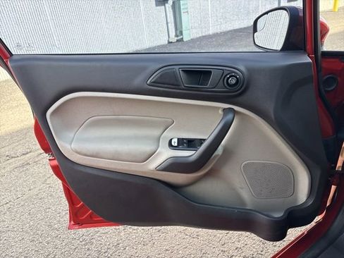 Used 2019 Ford Fiesta SE w/ Cold Weather Package image 24