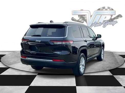 Used 2022 Jeep Grand Cherokee L Laredo w/ Luxury Tech Group I image 4