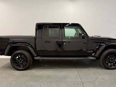 Used 2022 Jeep Gladiator Overland