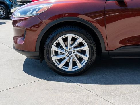 Used 2021 Ford Escape SE w/ SE Sport Appearance Package AWD/4WD image 29