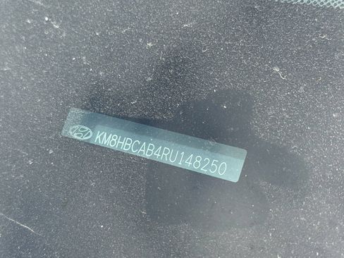 Used 2024 Hyundai Kona SEL AWD/4WD image 8