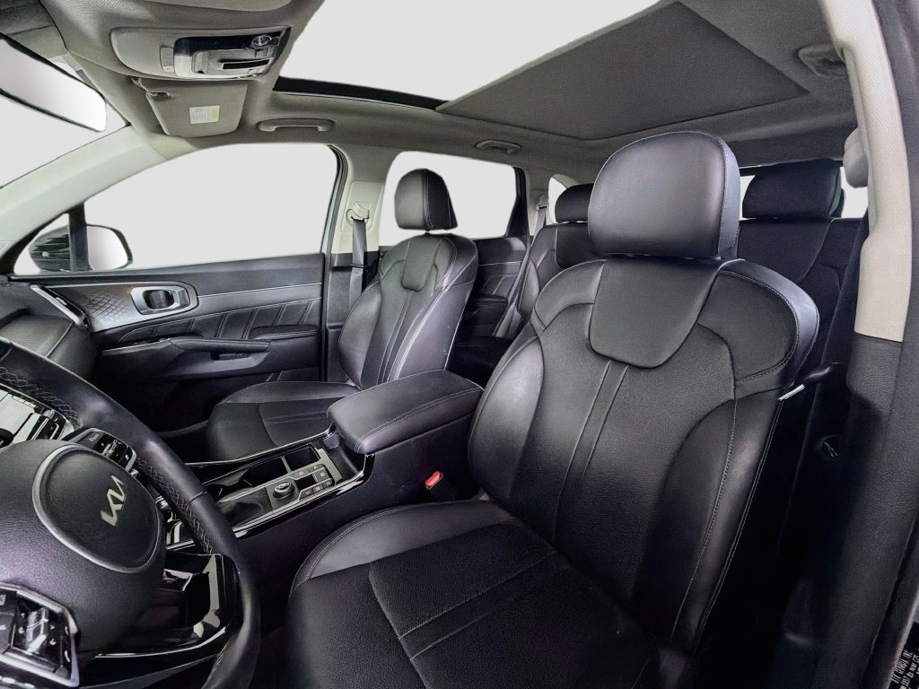 Used 2023 Kia Sorento SX FWD image 14