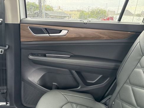 New 2026 Volkswagen Atlas SE AWD/4WD image 25