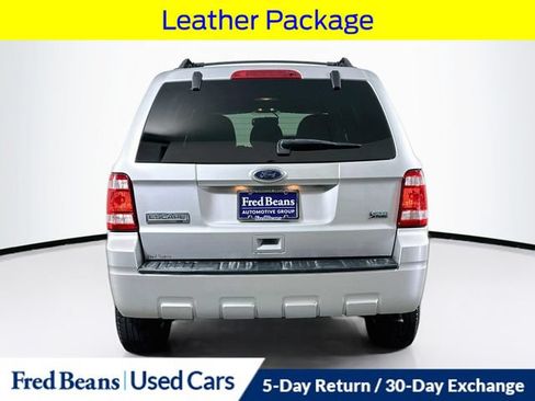 Used 2010 Ford Escape XLT AWD/4WD image 8