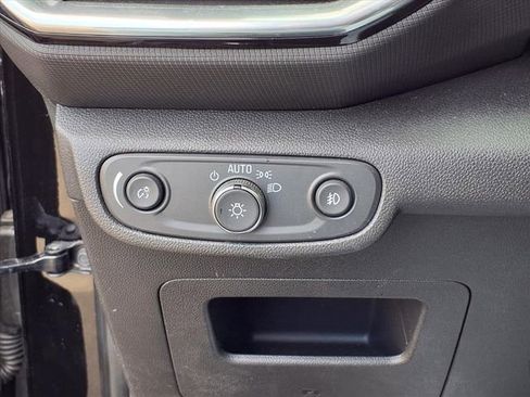 Used 2023 Chevrolet TrailBlazer LT image 16