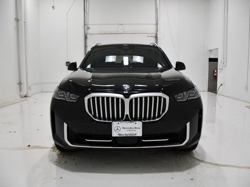 Used 2024 BMW X5 xDrive40i image 2