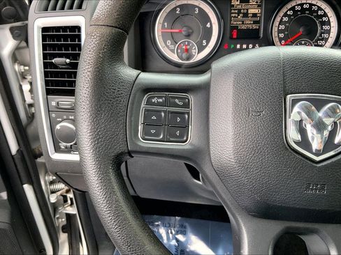 Used 2017 RAM 2500 SLT image 22