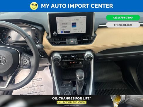 Used 2024 Toyota RAV4 XLE Premium w/ Weather Package AWD/4WD image 21