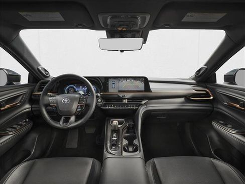 New 2025 Toyota Crown Signia image 3