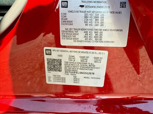 Used 2022 GMC Sierra 1500 AT4X image 57