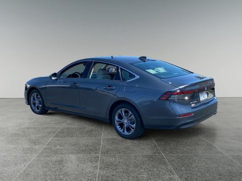 Used 2023 Honda Accord EX image 3