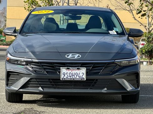 Used 2024 Hyundai Elantra SEL image 9