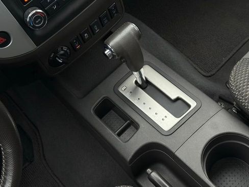 Used 2018 Nissan Frontier PRO-4X image 29