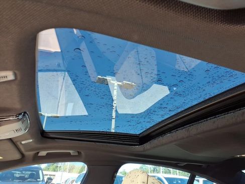 Used 2019 BMW 530i xDrive image 17