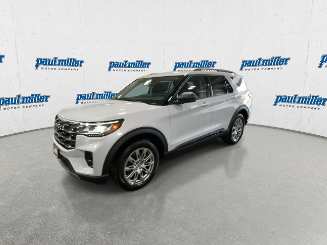 Used 2026 Ford Explorer Active w/ Active Comfort Package AWD/4WD image 6