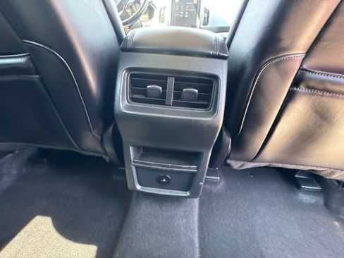 Certified 2024 Ford Edge SEL AWD/4WD image 24