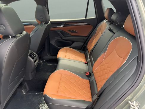 New 2026 Volkswagen Tiguan SEL R-Line AWD/4WD image 20