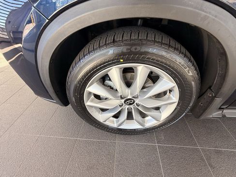 Used 2022 INFINITI QX50 Essential image 48