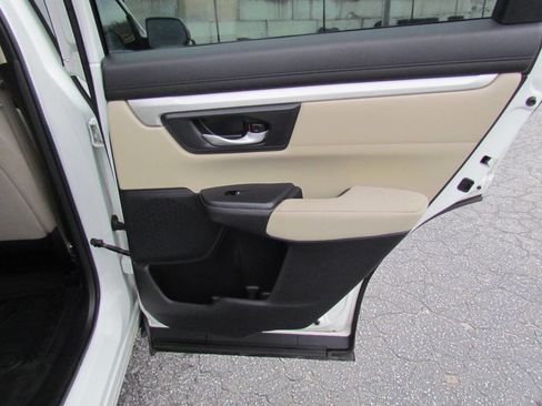 Used 2017 Honda CR-V LX image 16