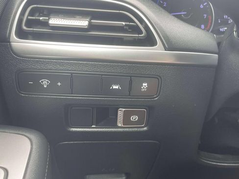 Used 2020 Hyundai Palisade SE FWD image 21