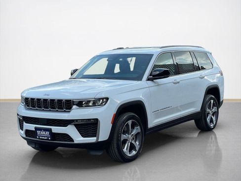 New 2026 Jeep Grand Cherokee L Limited AWD/4WD image 3