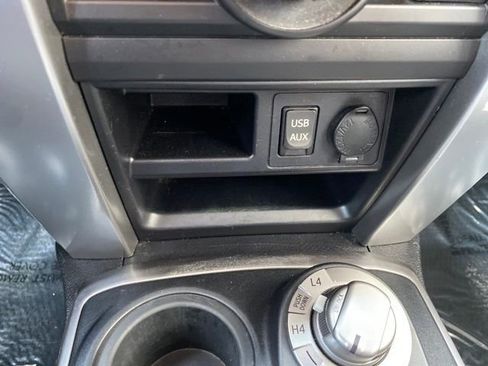 Used 2016 Toyota 4Runner SR5 image 22