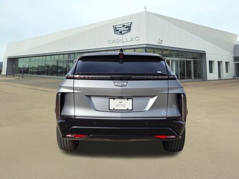 Certified 2025 Cadillac Lyriq Luxury w/ LPO, Floor Liner Package image 5
