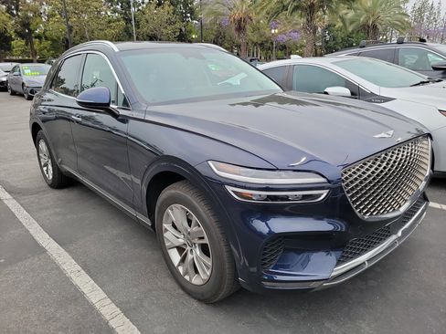 Used 2023 Genesis GV70 2.5T AWD/4WD image 2