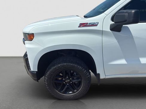Used 2022 Chevrolet Silverado 1500 Custom Trail Boss w/ LPO, Dark Essentials Package AWD/4WD image 10