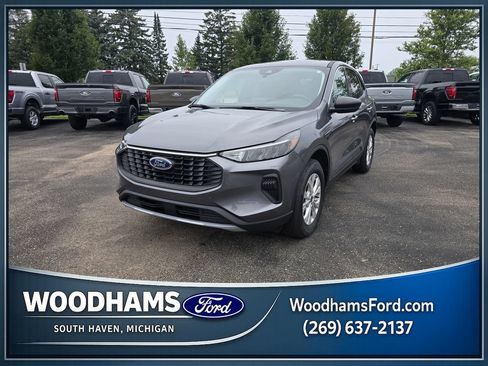 Certified 2024 Ford Escape Active w/ Tech Pack #1 AWD/4WD image 1