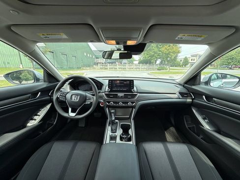Used 2020 Honda Accord EX image 14