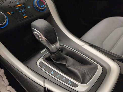 Used 2014 Ford Fusion S FWD image 25