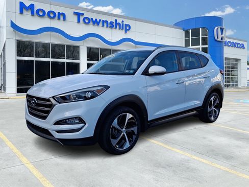Used 2016 Hyundai Tucson Sport AWD/4WD image 3