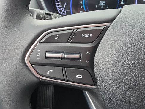 Used 2020 Hyundai Santa Fe Limited AWD/4WD image 14