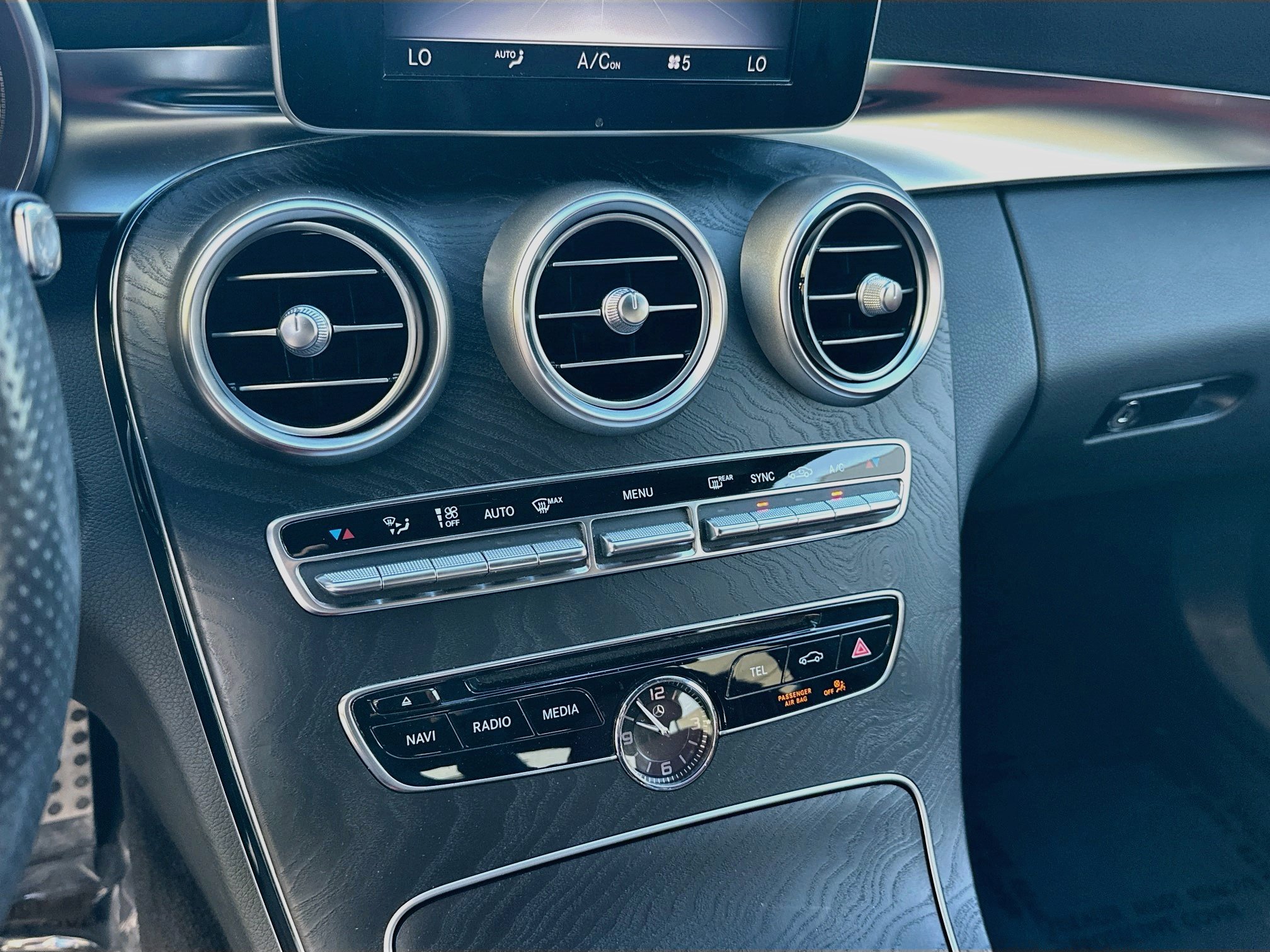 Used 2015 Mercedes-Benz C 300 Sedan image 15