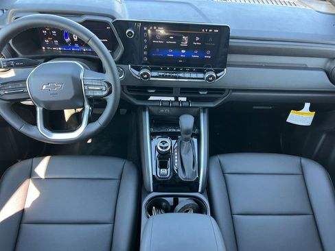 New 2025 Chevrolet Colorado Trail Boss AWD/4WD image 12
