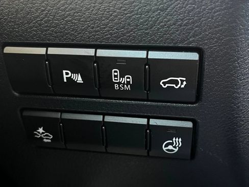 Used 2016 Lexus NX 200t FWD image 33