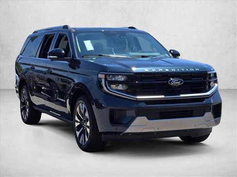 New 2026 Ford Expedition Max Platinum w/ Driver's Package AWD/4WD image 3