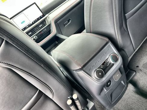 New 2026 Ford Explorer ST-Line AWD/4WD image 24