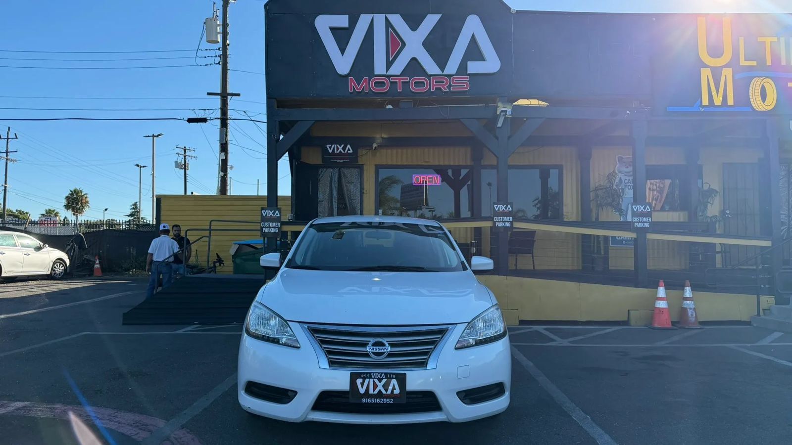 Used 2013 Nissan Sentra S FWD image 2