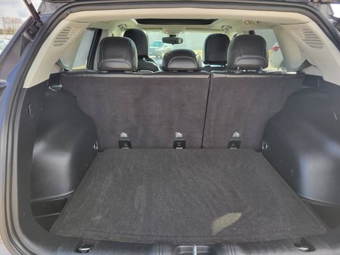 Used 2018 Jeep Compass Latitude AWD/4WD image 15