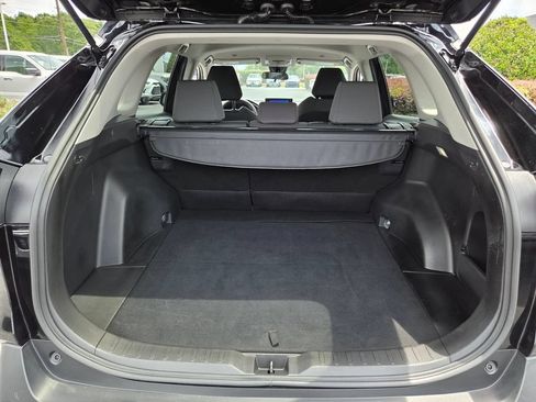 Used 2025 Toyota RAV4 XLE AWD/4WD image 12