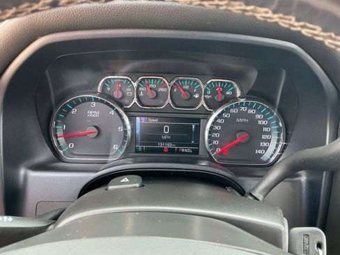 Used 2018 GMC Sierra 1500 SLT w/ SLT Premium Package AWD/4WD image 18