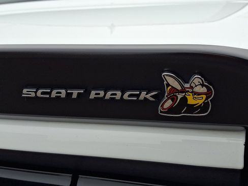 Used 2021 Dodge Challenger R/T Scat Pack image 31