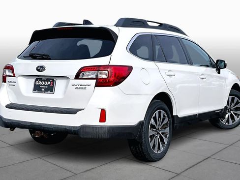 Used 2016 Subaru Outback 2.5i Limited image 13