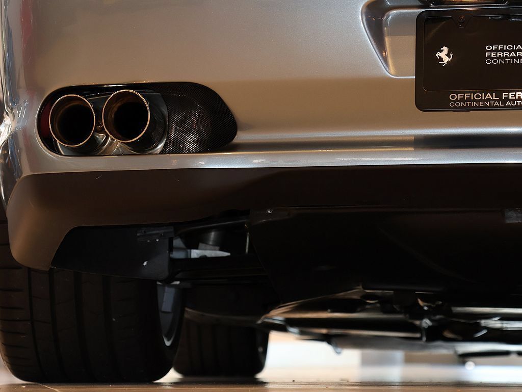 Used 1999 Ferrari 550 Maranello Coupe RWD image 43